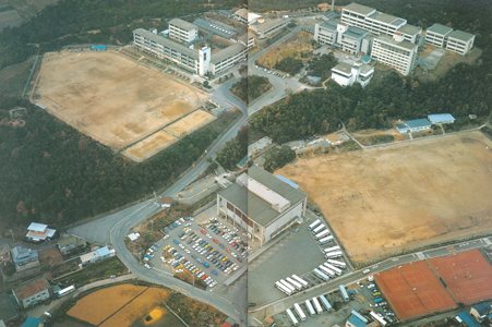 追手門学院 全景